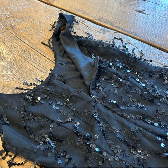 Sparkling Black Sequin Short Party Dress - Picture 5 of 5